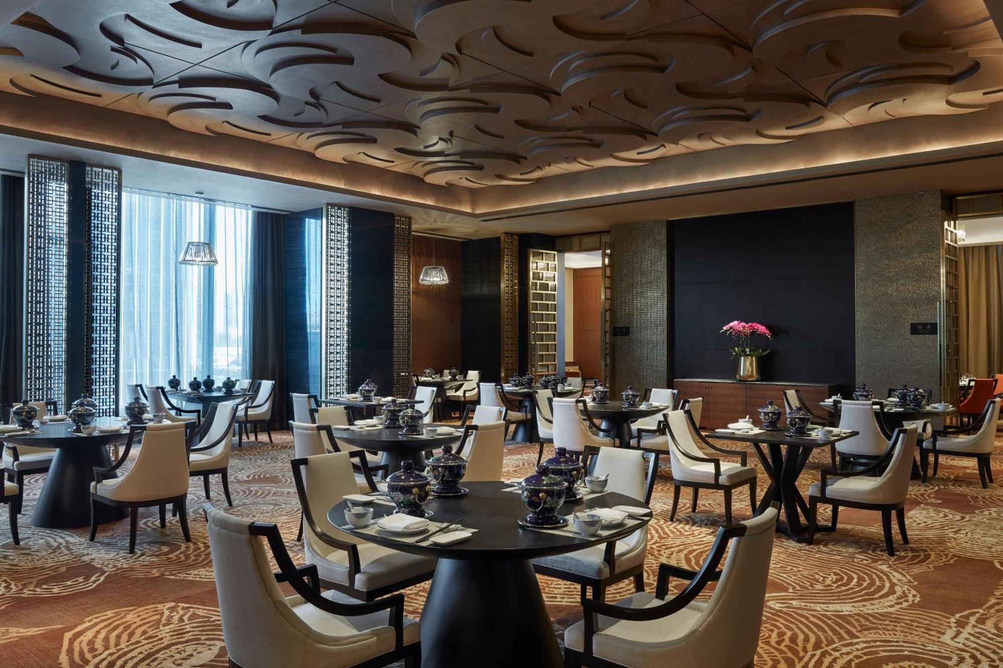 Sheraton Beijing Lize Hotel Экстерьер фото